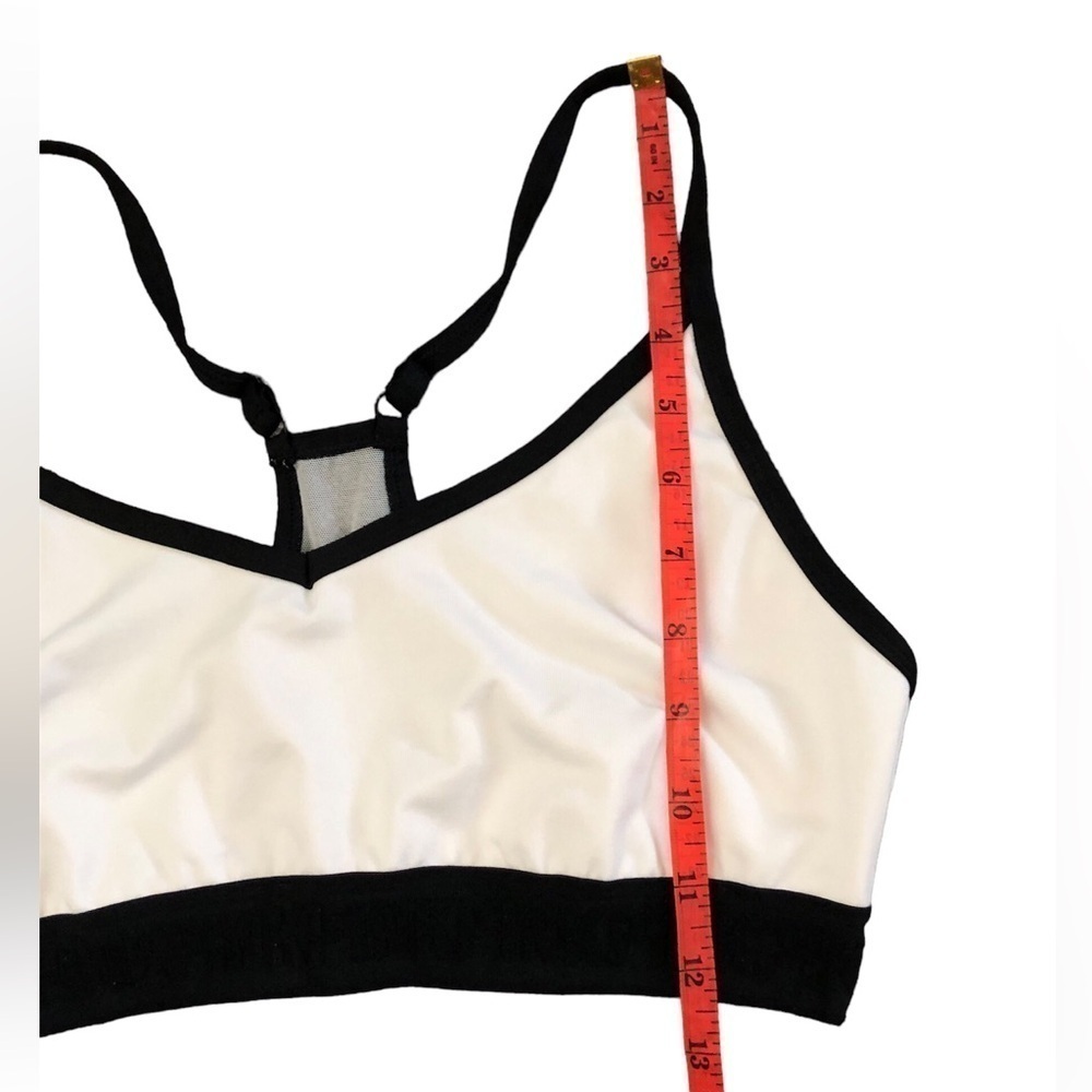 Pink Victoria’s Secret ultimate lightly lined sports bra white/black large - Picture 3 of 8